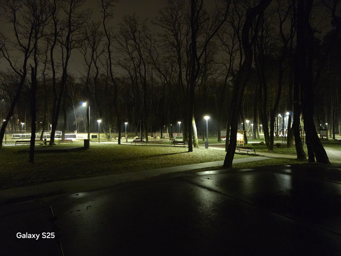 Test smartfona Samsung Galaxy S25 - prawie jak Galaxy S24, jednak ze znacznie lepszym procesorem [nc15]