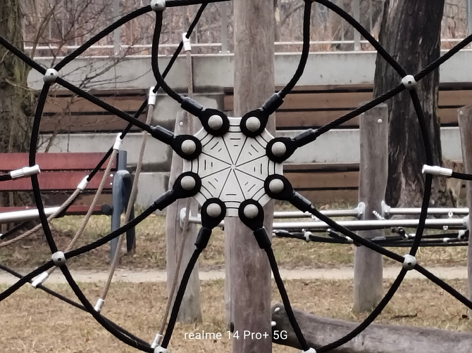 Test smartfona realme 14 Pro+. Snapdragon 7s Gen 3 z baterią 6000 mAh i dobrymi aparatami w obudowie z certyfikatem IP69 [nc1]