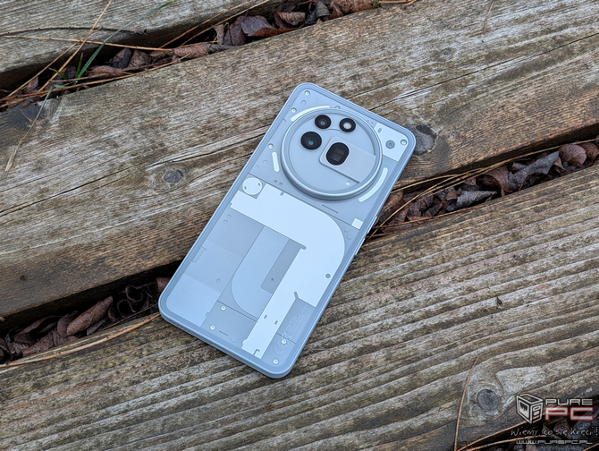 Test smartfona Nothing Phone (3a) Pro - niecodzienne połączenie szalonego designu i solidnej specyfikacji [nc1]