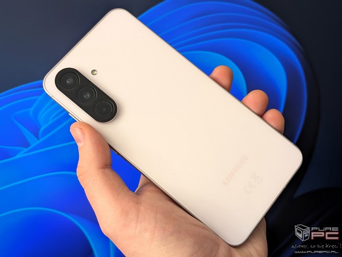Test smartfona Samsung Galaxy A56 5G - jeszcze lepszy niż poprzednik. Wydajny Exynos 1580 i pewność wielu lat aktualizacji [nc1]