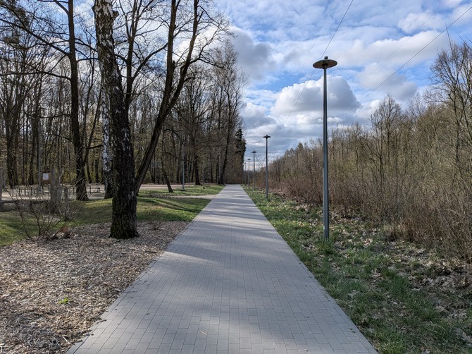 Test smartfona Google Pixel 9a - dobre aparaty, mocna bateria i... kontrowersyjny design. Takiego Pixela jeszcze nie było [nc1]