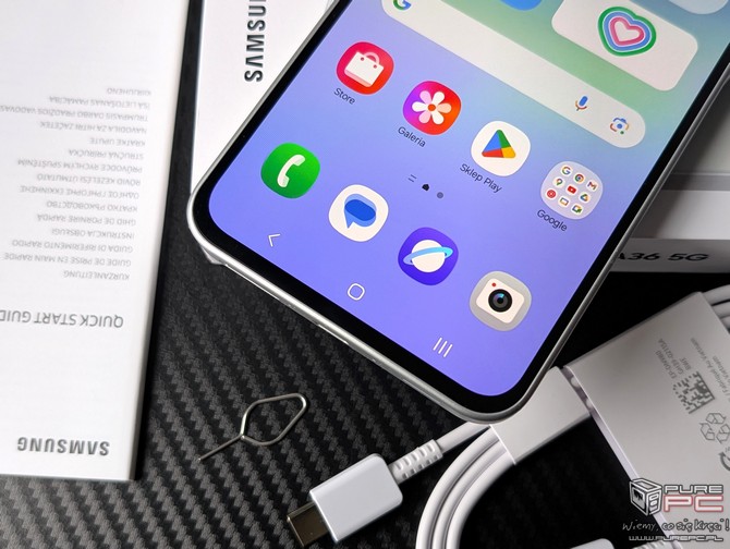 Test smartfona Samsung Galaxy A36 5G - to miał być kompletny model dla Kowalskiego, jednak sprzeczności tu nie brakuje... [nc1]