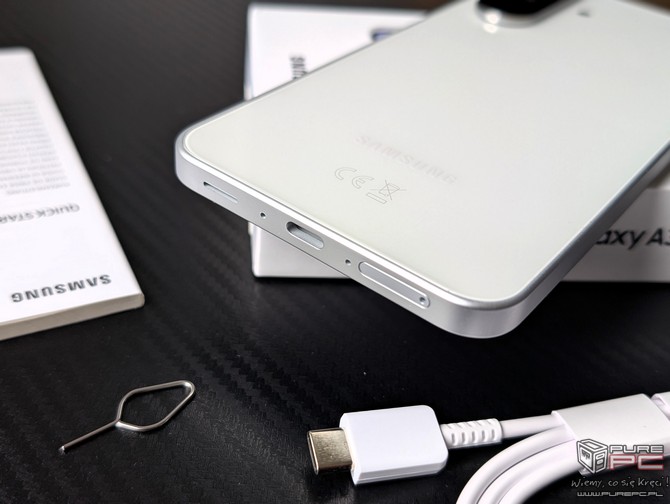 Test smartfona Samsung Galaxy A36 5G - to miał być kompletny model dla Kowalskiego, jednak sprzeczności tu nie brakuje... [nc1]