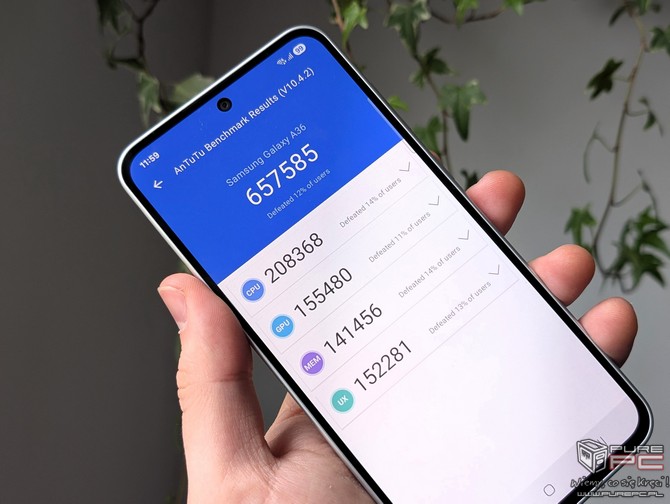 Test smartfona Samsung Galaxy A36 5G - to miał być kompletny model dla Kowalskiego, jednak sprzeczności tu nie brakuje... [nc1]