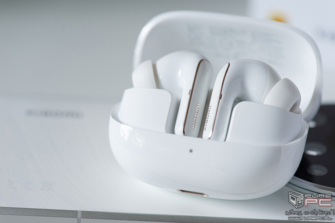 Recenzja Xiaomi Buds 5 Pro. Rewelacyjna jakość dźwięku, ale sporo funkcji tylko dla smartfonów Xiaomi [nc1]