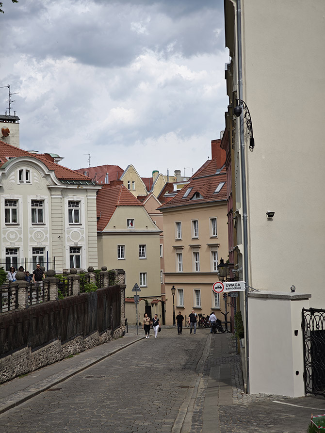 Porównanie jakości aparatów w smartfonach Samsung Galaxy S25 Ultra i Xiaomi 15 Ultra. Sprawdź, który robi lepsze zdjęcia i filmy [nc1]