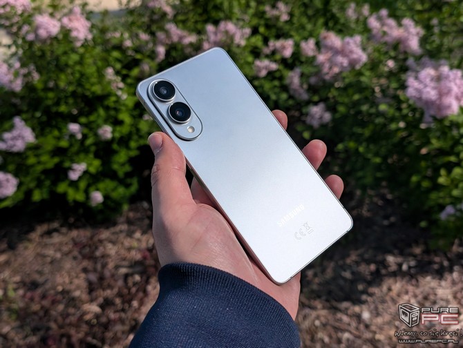 Test smartfona Samsung Galaxy S25 Edge - operacja się udała, pacjent zmarł. Najbardziej kontrowersyjna premiera tego roku? [nc1]