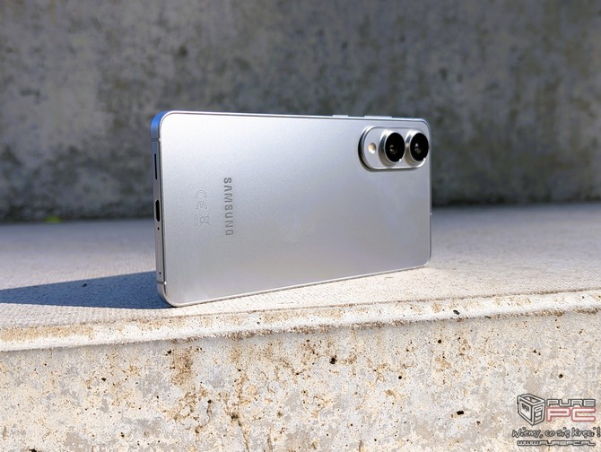 Test smartfona Samsung Galaxy S25 Edge - operacja się udała, pacjent zmarł. Najbardziej kontrowersyjna premiera tego roku? [nc1]
