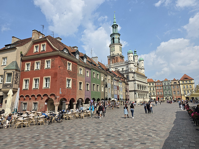 Porównanie aparatów Samsung Galaxy S25 Edge vs Galaxy S25 Ultra. Podobna jakość zdjęć i filmów, czy jednak niespodzianka? [nc1]