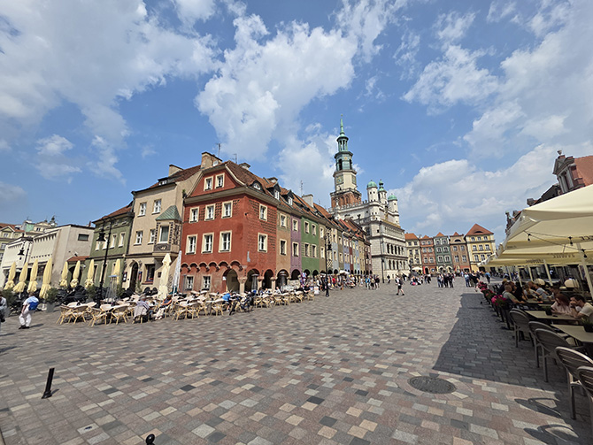 Porównanie aparatów Samsung Galaxy S25 Edge vs Galaxy S25 Ultra. Podobna jakość zdjęć i filmów, czy jednak niespodzianka? [nc1]