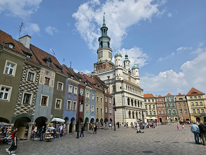 Porównanie aparatów Samsung Galaxy S25 Edge vs Galaxy S25 Ultra. Podobna jakość zdjęć i filmów, czy jednak niespodzianka? [nc1]
