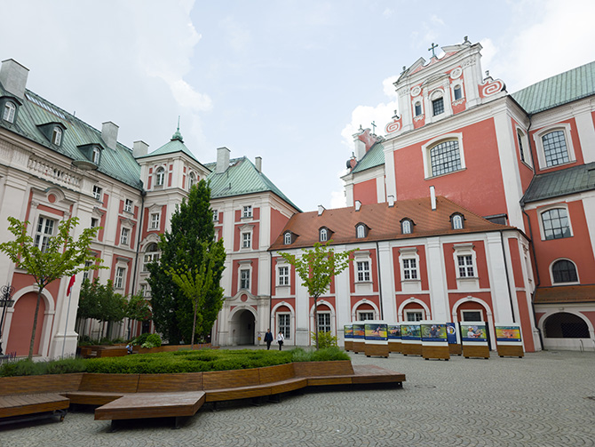 Porównanie aparatów Samsung Galaxy S25 Edge vs Galaxy S25 Ultra. Podobna jakość zdjęć i filmów, czy jednak niespodzianka? [nc1]