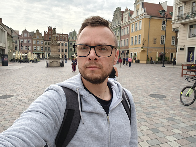 OPPO Find X8 Pro vs Vivo X200 Pro, porównanie aparatów. Zobacz, który smartfon robi lepsze zdjęcia i filmy [nc1]