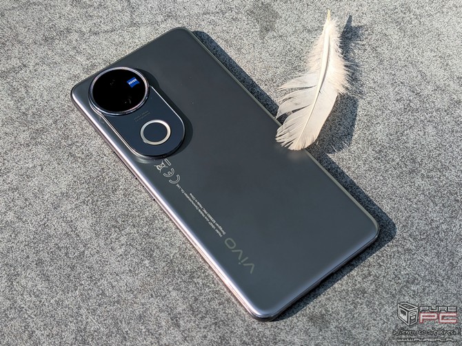 Test smartfona vivo V50 - stylowy model z pojemną baterią. Zachwyci amatorów fotografii, ale rozczaruje maniaków wydajności [nc1]