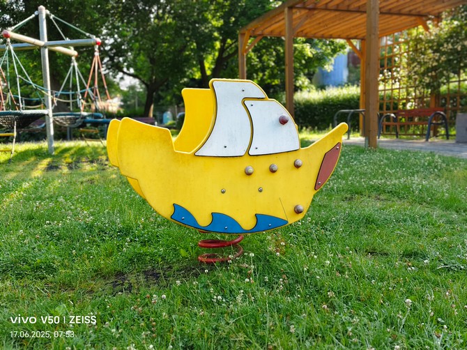Test smartfona vivo V50 - stylowy model z pojemną baterią. Zachwyci amatorów fotografii, ale rozczaruje maniaków wydajności [nc1]