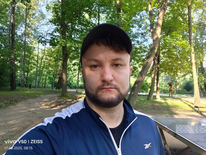 Test smartfona vivo V50 - stylowy model z pojemną baterią. Zachwyci amatorów fotografii, ale rozczaruje maniaków wydajności [nc32]