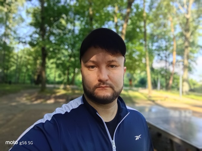Test smartfona Motorola moto g56 5G - niedroga opcja dla osób przywiązanych do słuchawek przewodowych i kart microSD [nc28]