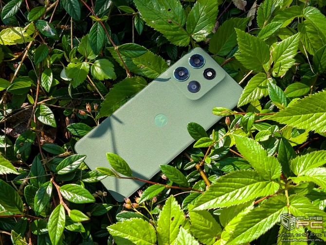 Test smartfona Motorola moto g56 5G - niedroga opcja dla osób przywiązanych do słuchawek przewodowych i kart microSD [nc1]