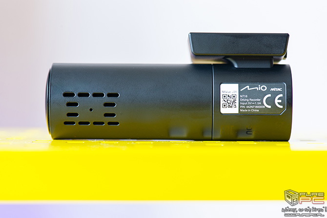 Recenzja Mio MiVue J35. Dyskretny wideorejestrator z GPS i ostrzeganiem o fotoradarach za około 300 zł. Wady też są [nc1]