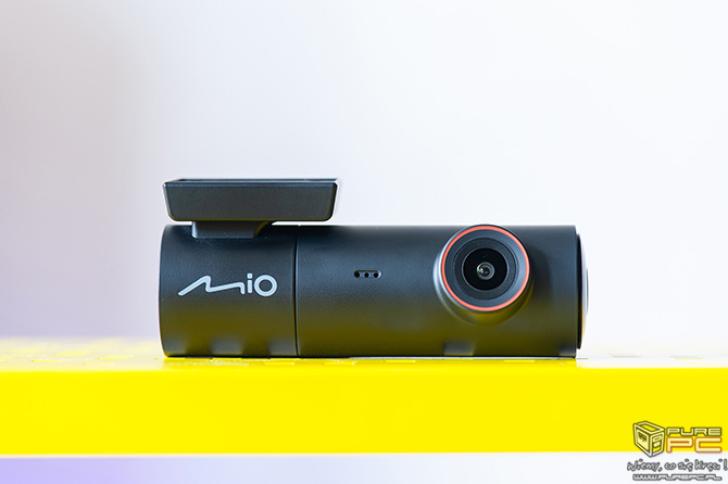 Recenzja Mio MiVue J35. Dyskretny wideorejestrator z GPS i ostrzeganiem o fotoradarach za około 300 zł. Wady też są [nc1]