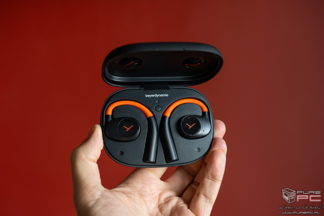 Recenzja Beyerdynamic Verio 200. Otwarte bezprzewodowe słuchawki sportowe z aptX i dobrą baterią [nc1]