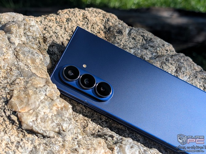 Test smartfona Samsung Galaxy Z Fold7 - najciekawszy Fold od lat! Smukła konstrukcja, aparat 200 MP i... jeden duży mankament [nc1]