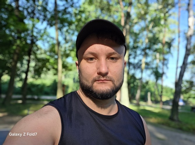 Test smartfona Samsung Galaxy Z Fold7 - najciekawszy Fold od lat! Smukła konstrukcja, aparat 200 MP i... jeden duży mankament [nc52]