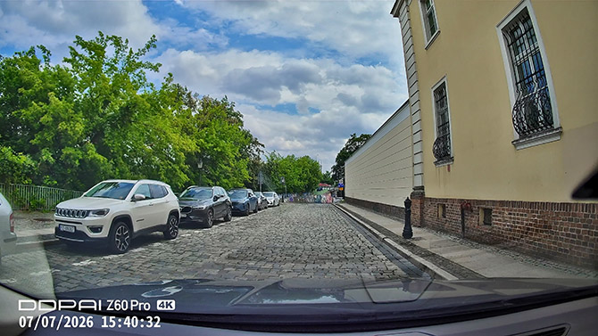 Recenzja DDPAI Z60 Pro 3CH. Wideorejestrator 4K z trzema kamerami, w akceptowalnej cenie [nc1]
