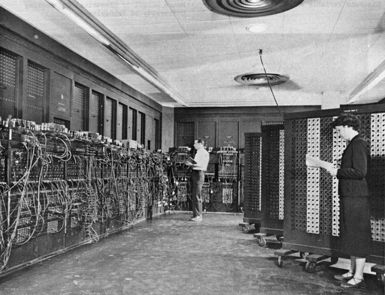 Krótka historia komputerów osobistych - 70 lat rozwoju PC | PurePC.pl