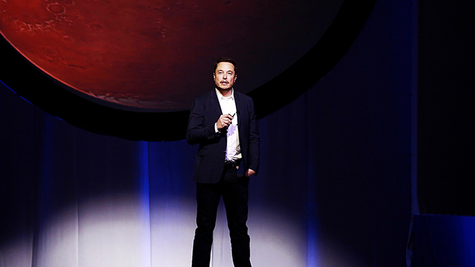 Niewiarygodna historia Elona Muska: Przez trudy do gwiazd [9]