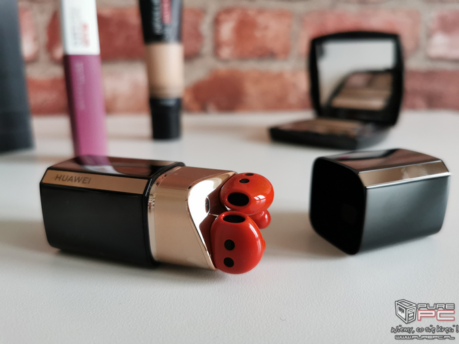 Huawei FreeBuds Lipstick – słuchawki, które udowadniają, że technologia może być także elegancka [nc1]