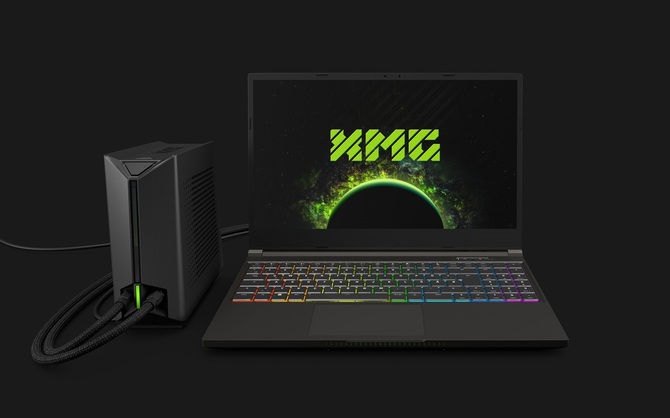 Najdziwniejsze projekty komputerów z CES 2022 - Razer Project Sophia, laptop z chłodzeniem wodnym, składany notebook... [13]