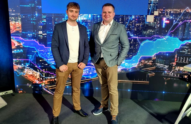 Historia PurePC bez cenzury z okazji 18. urodzin - Początki bywały trudne i niepewne, ale dzisiaj jesteśmy silniejsi niż kiedykolwiek [nc1]
