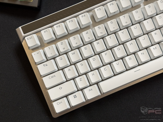 EHA Tech Tour: ASUS ROG Swift OLED PG27UCWM z RGB Stripe Tandem OLED, komputery Mini PC i peryferia komputerowe [nc1]