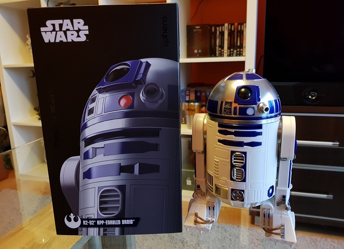 Wideo: Star Wars w realu? Sprawdzamy droidy BB-8 oraz R2-D2 [nc2]