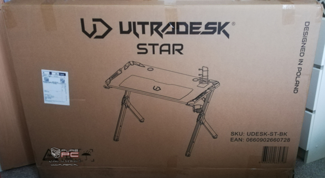 Test biurka Ultradesk Star: gdy miejsca na granie mamy niewiele [12]