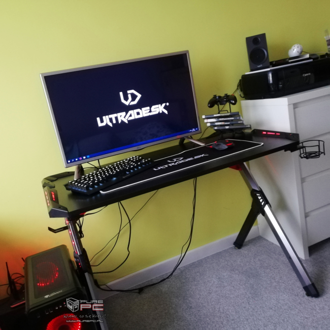 Test biurka Ultradesk Star: gdy miejsca na granie mamy niewiele [16]