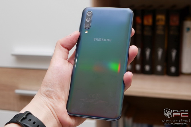 Test smartfona Samsung Galaxy A50 - Plastik znowu atakuje! [nc2]