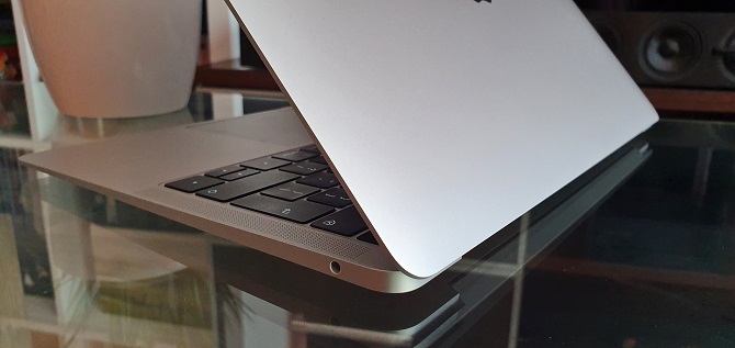 Recenzja Apple Macbook Air (2018) - Jak sprawuje się system macOS [nc9]