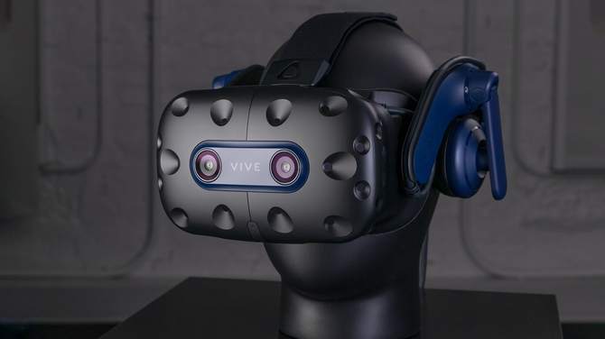 HTC Vive Pro 2 – test gogli VR za niemal 4 tys. zł. Jak wypadają na tle poprzedniej generacji, a jak na tle tańszych Oculus Quest 2? [nc1]