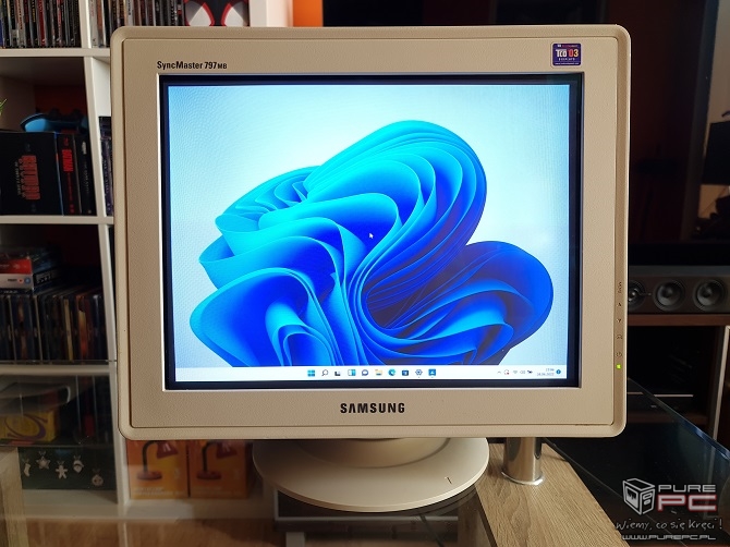 Retro-test monitora Samsung SyncMaster 797MB. Jak dzisiaj wypada monitor CRT na tle LCD oraz OLED? [nc1]