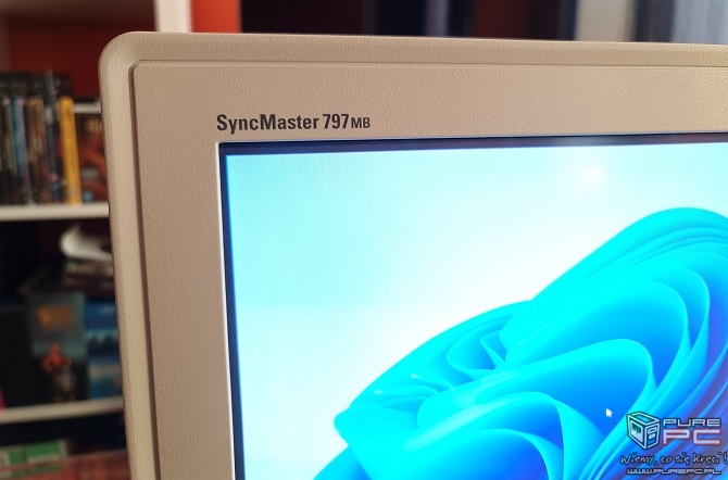 Retro-test monitora Samsung SyncMaster 797MB. Jak dzisiaj wypada monitor CRT na tle LCD oraz OLED? [nc1]