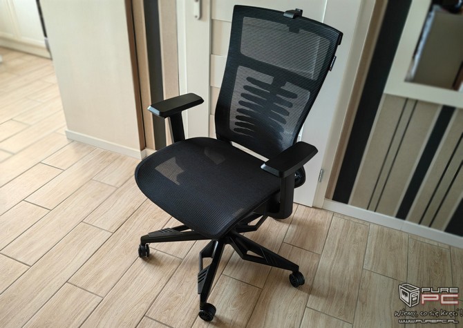 Genesis Astat 700 - recenzja ergonomicznego, przewiewnego fotela komputerowego. Siedzisko na każde zadzisko [nc1]