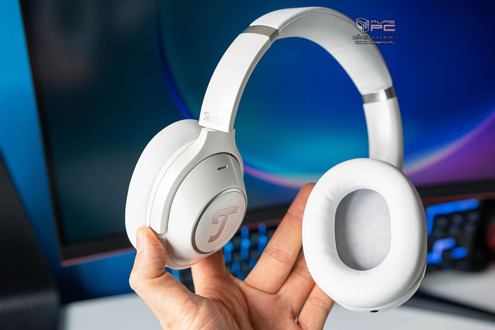 Teufel real blue hotsell nc vs bose qc35