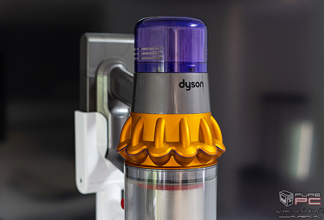 Test Dyson V15 Detect Absolute Extra. Cichy bezprzewodowy odkurzacz pionowy z mocnym ssaniem i laserowym oświetleniem [nc1]