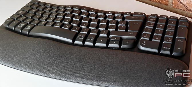 Logitech Wave Keys - premierowy test ergonomicznej klawiatury celowanej w programistów i inne osoby, które dużo piszą [nc1]