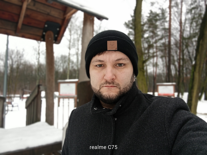 Test smartfona realme C75 - niedrogi model z dobrym aparatem i wytrzymałą obudową. Szkoda tylko, że nie grzeszy wydajnością... [nc26]