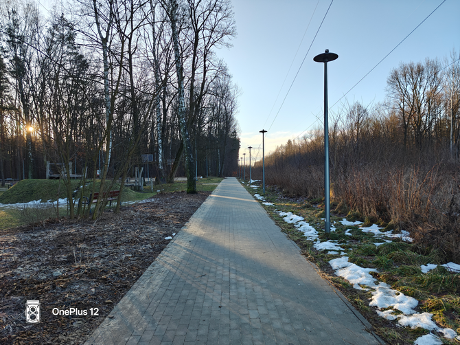 Test OnePlus 13R vs OnePlus 12. Lepszy nowy model czy ceniony ex-flagowiec? Porównanie smartfonów z układem Snapdragon 8 Gen 3 [nc1]
