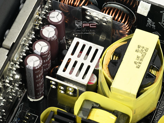 Test zasilacza FSP VITA GM 1000 W - Bardzo dobrze wyceniona jednostka ATX 3.1 z odpinanym okablowaniem [nc1]
