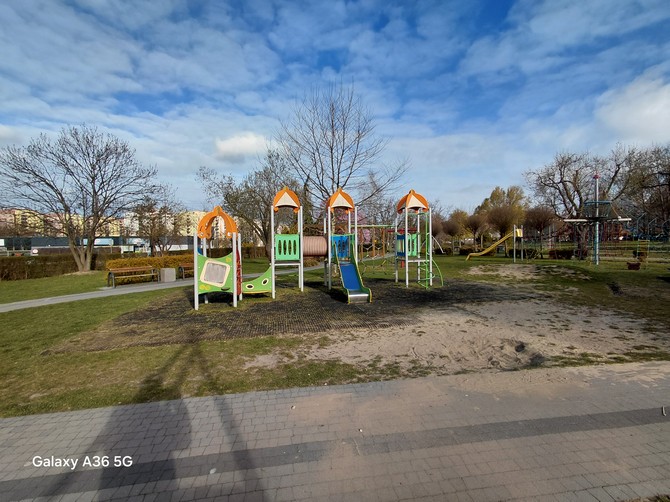 Test Samsung Galaxy A56 5G vs Galaxy A36 5G - który będzie dla Ciebie lepszym wyborem? Porównujemy popularne smartfony [nc1]